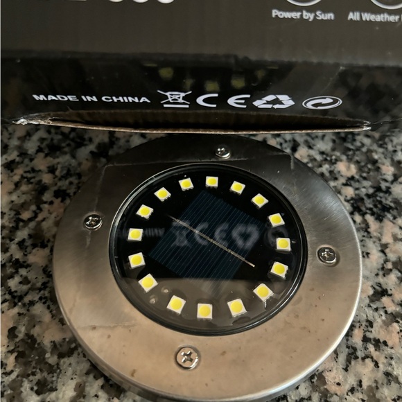 32 BRAND NEW SOLAR DISCS - Picture 6 of 16